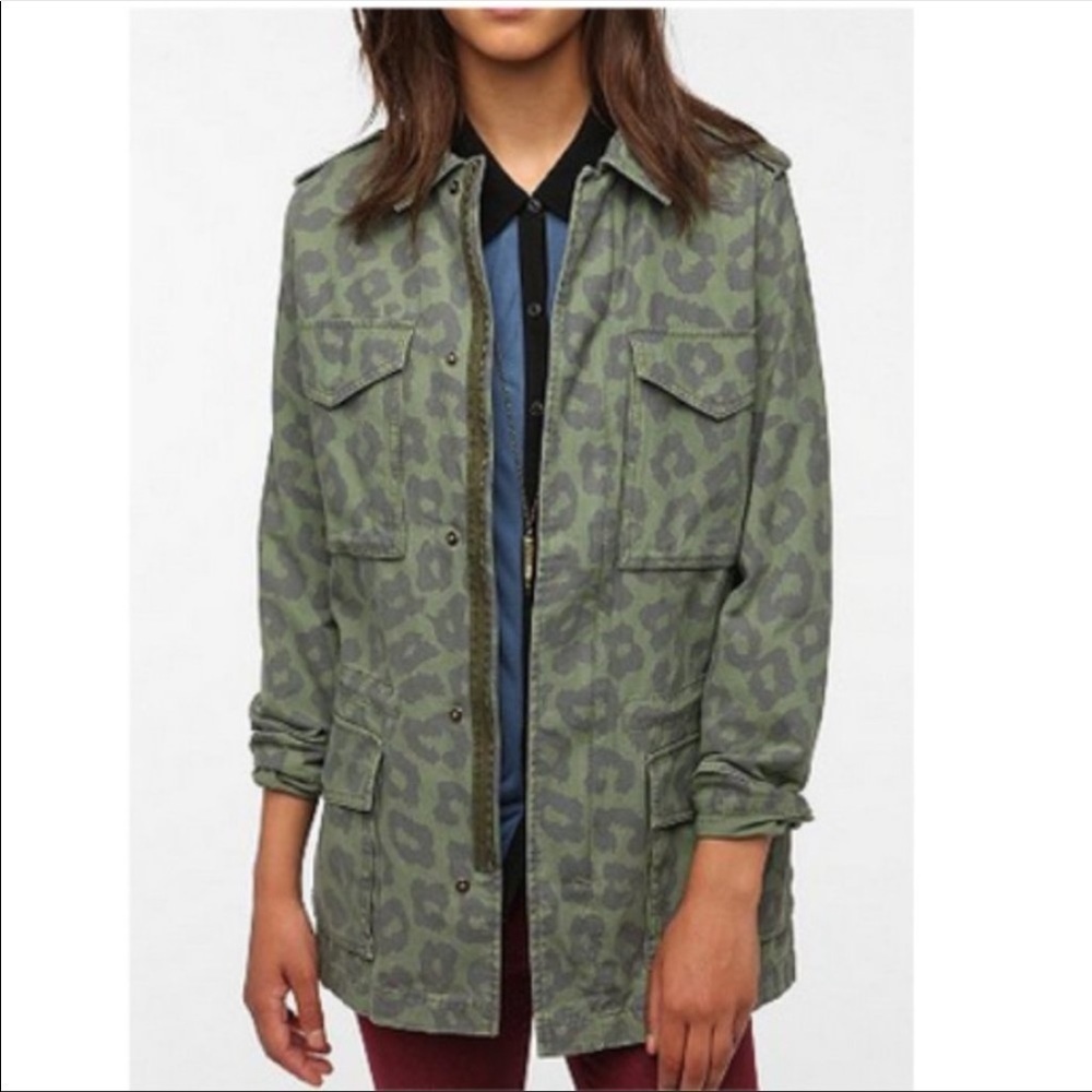 Urban Outfitters Green Leopard Print Military/Utility Style Jacket Size Small